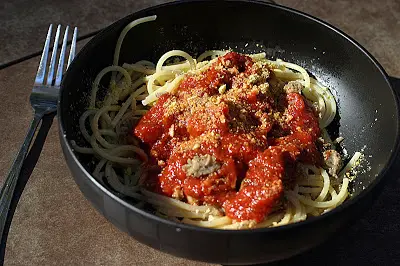 Spaghetti with Vegan Meat Sauce