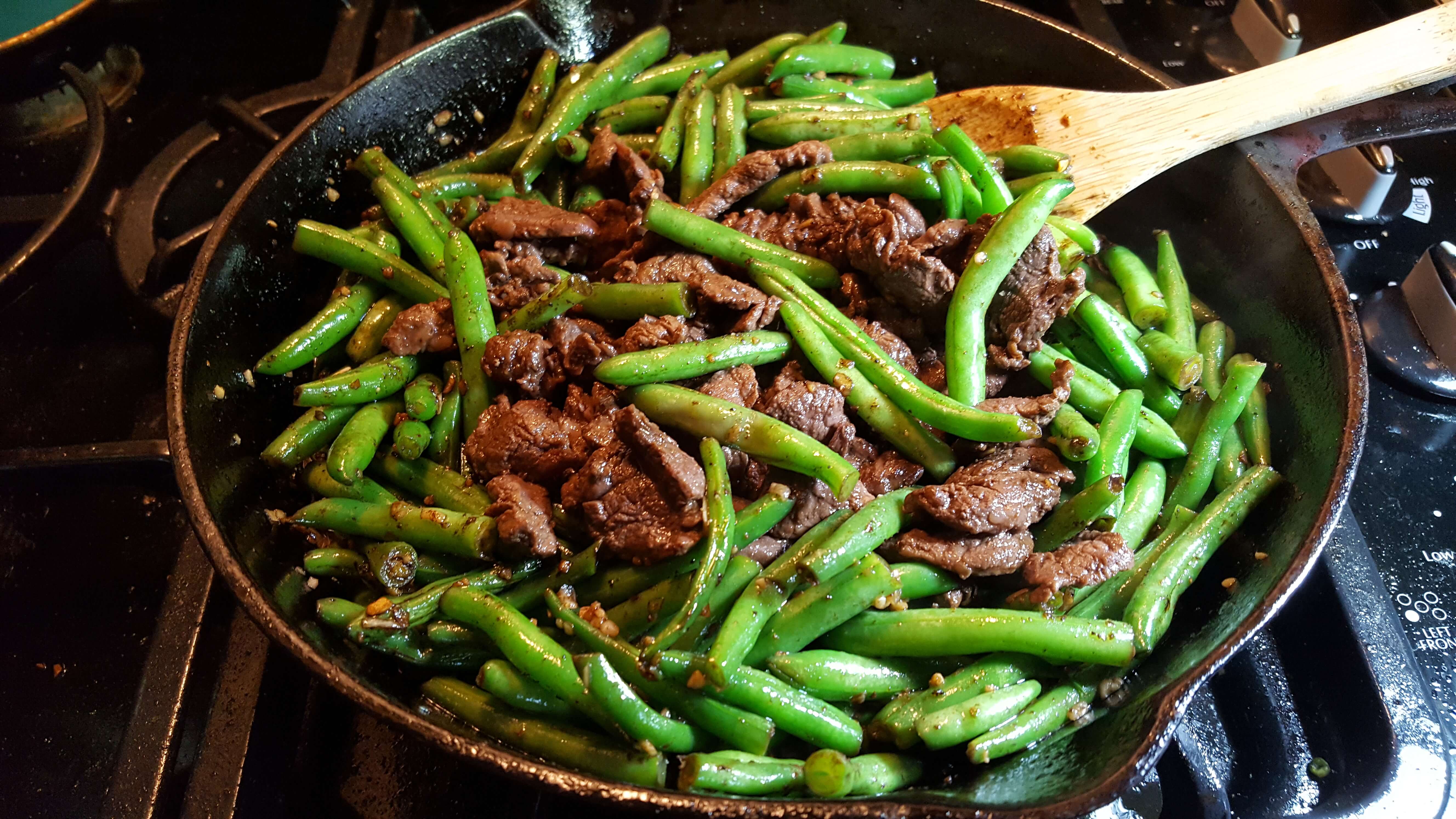 Beef and Chinese Green Beans | @VeggieConverter