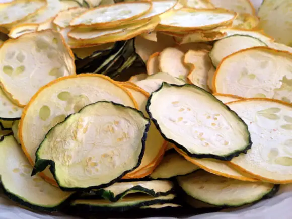 How to Dehydrate Zucchini